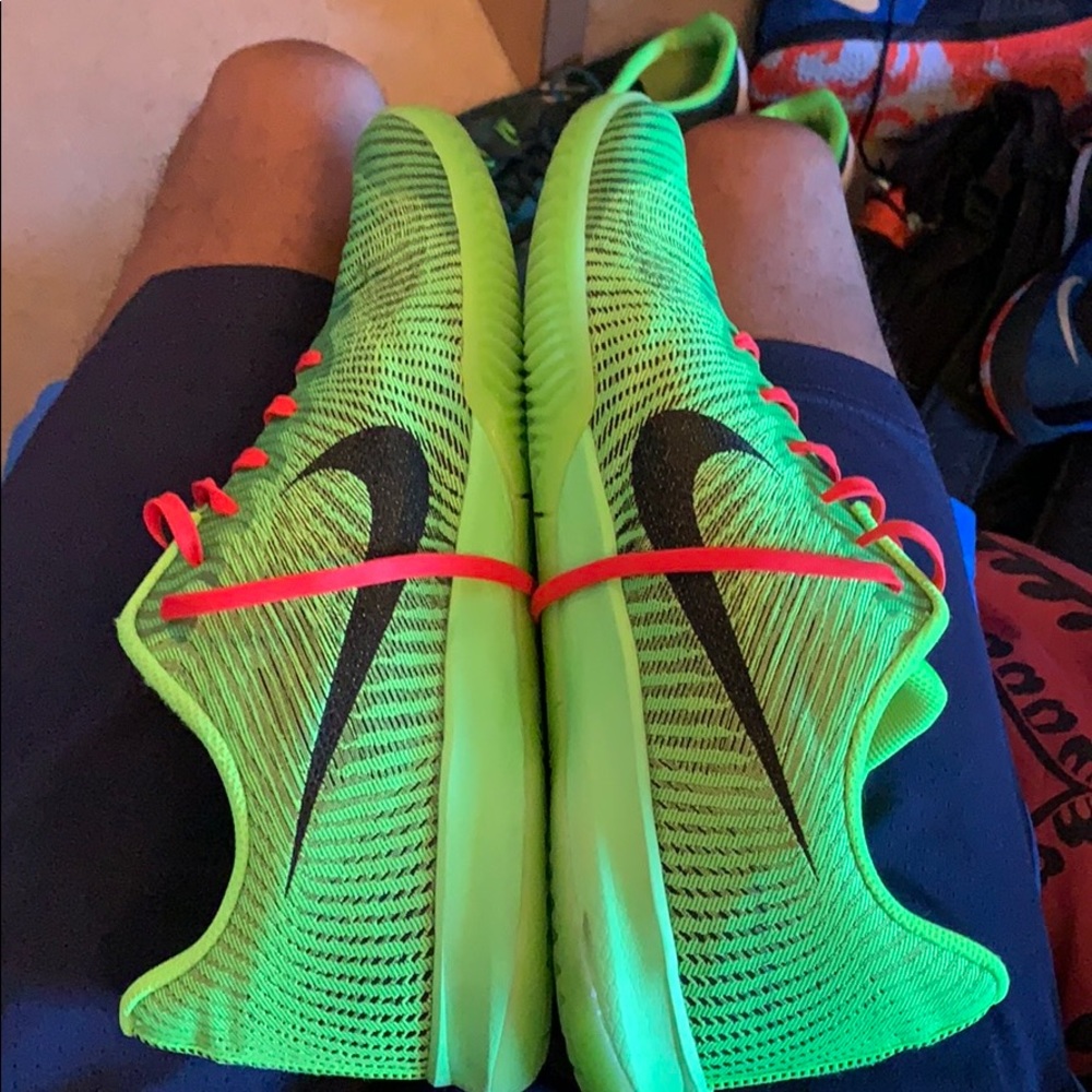 Nike Men's Kobe Grinch Neon Green and Black Athletic Shoes with Red.
